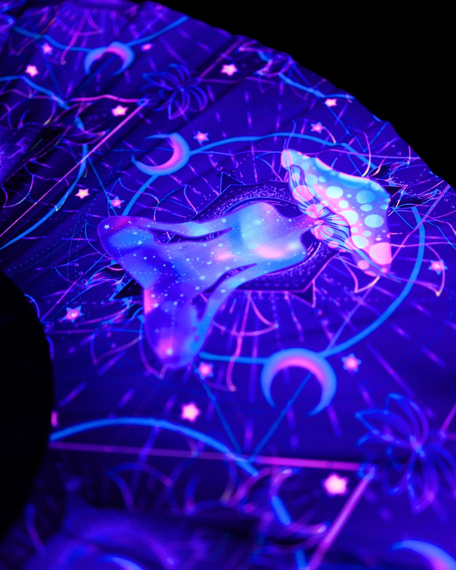 Abanico de mano con forma de hongo para la astrología