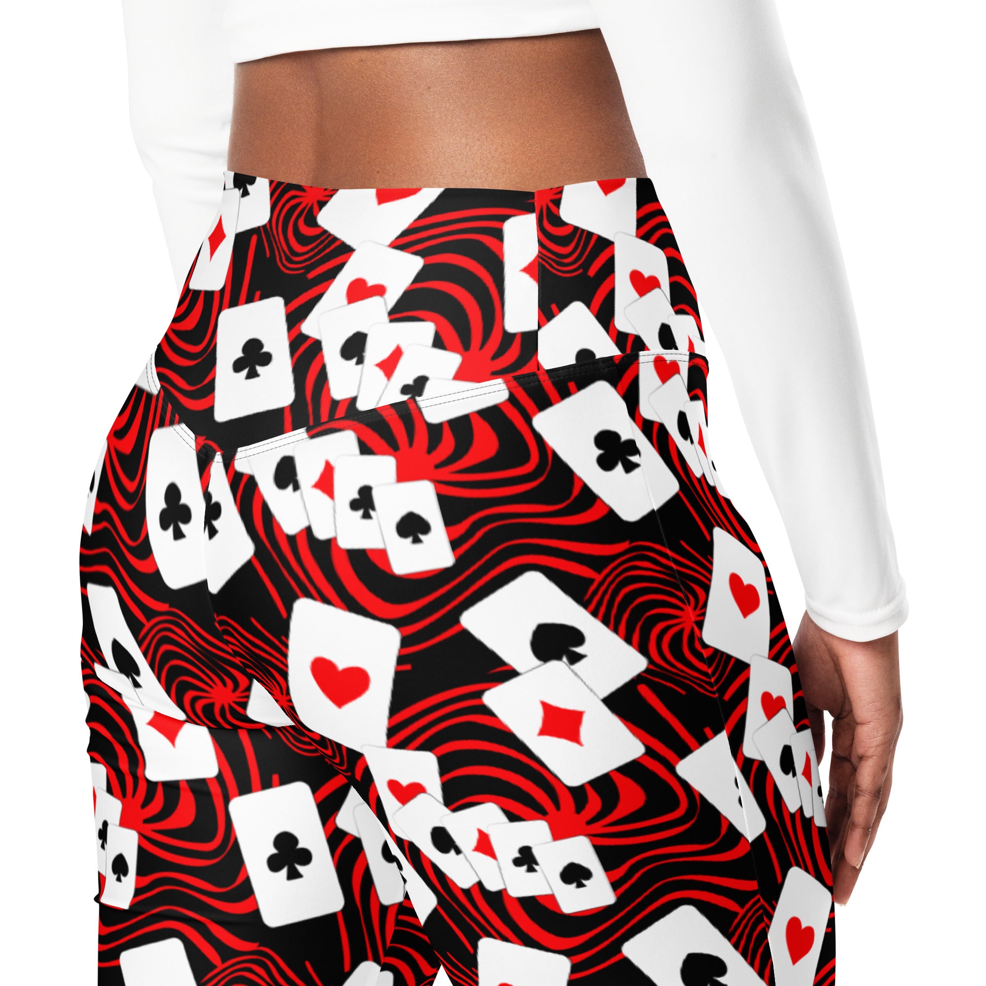 Leggings acampanados con la cabeza fuera