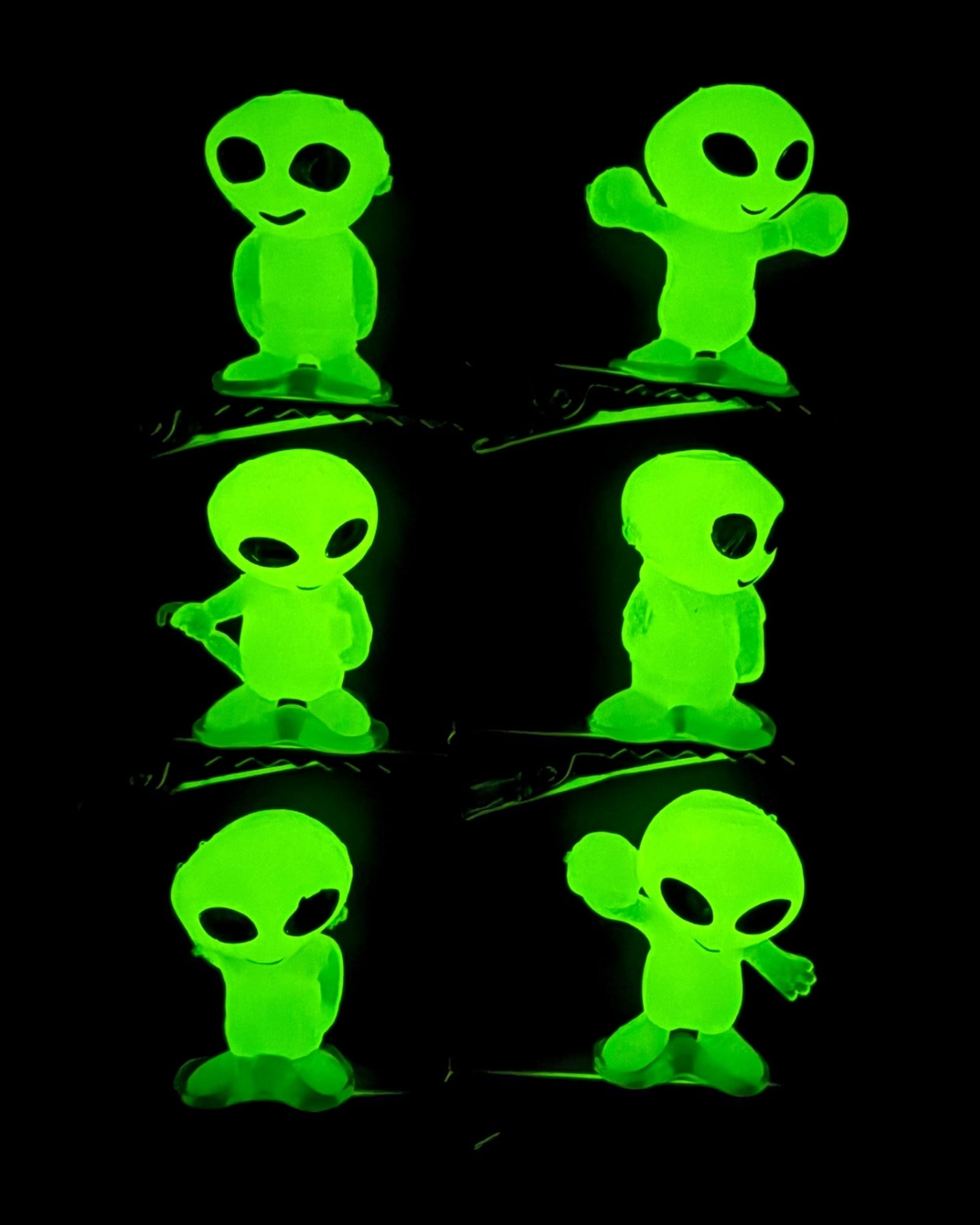 Glow In The Dark Alien Clips 6-PC Set